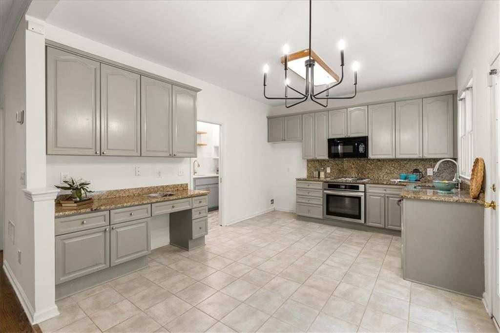 Kennesaw, GA 30152,2169 Jockey Hollow DR NW