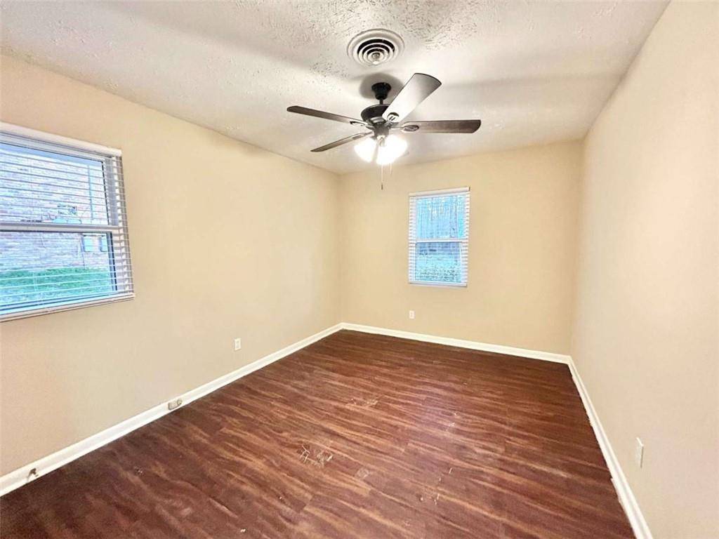 Union City, GA 30291,6450 Raymond DR