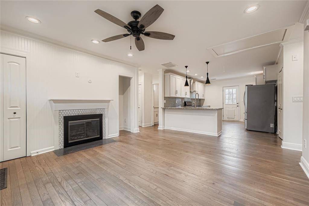 Atlanta, GA 30315,1688 Oak Knoll CIR SE