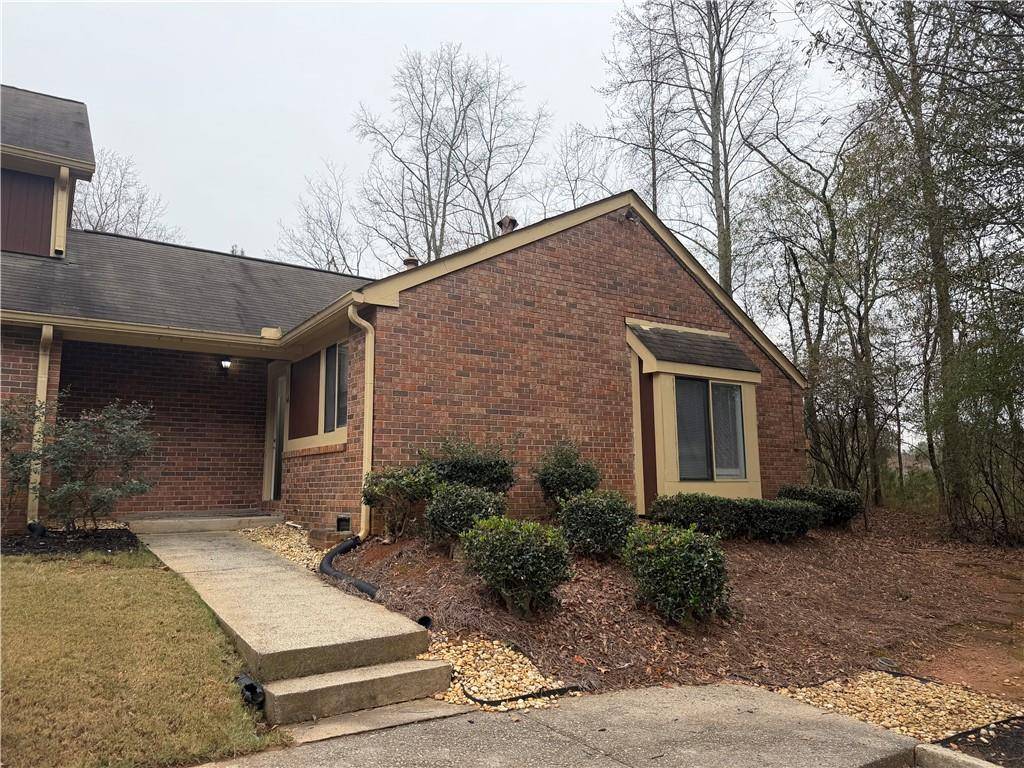 Alpharetta, GA 30005,64 Country Place CT