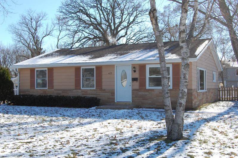 Mukwonago, WI 53149,423 Henry St