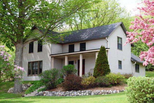 Hartland, WI 53029,636 W Capitol Dr