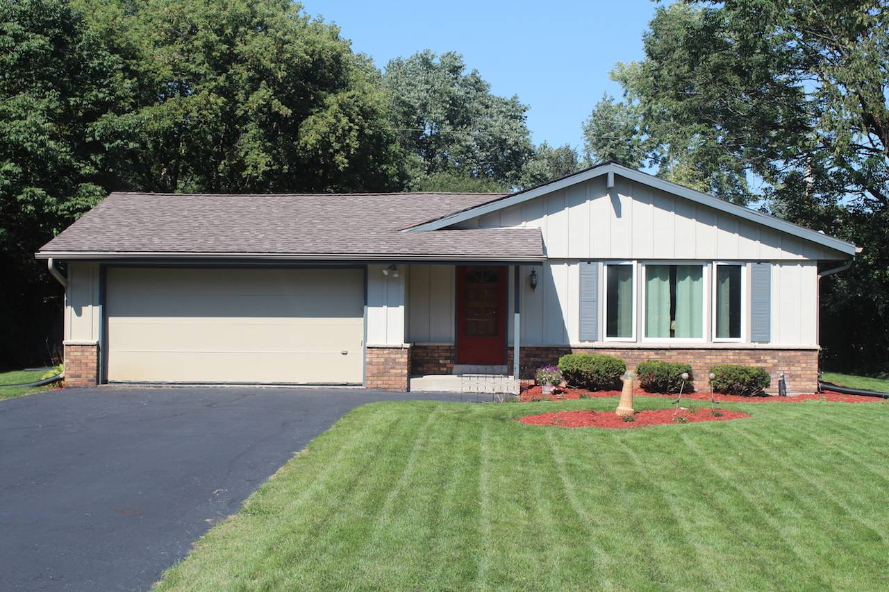 New Berlin, WI 53151,15822 W Mayflower Dr