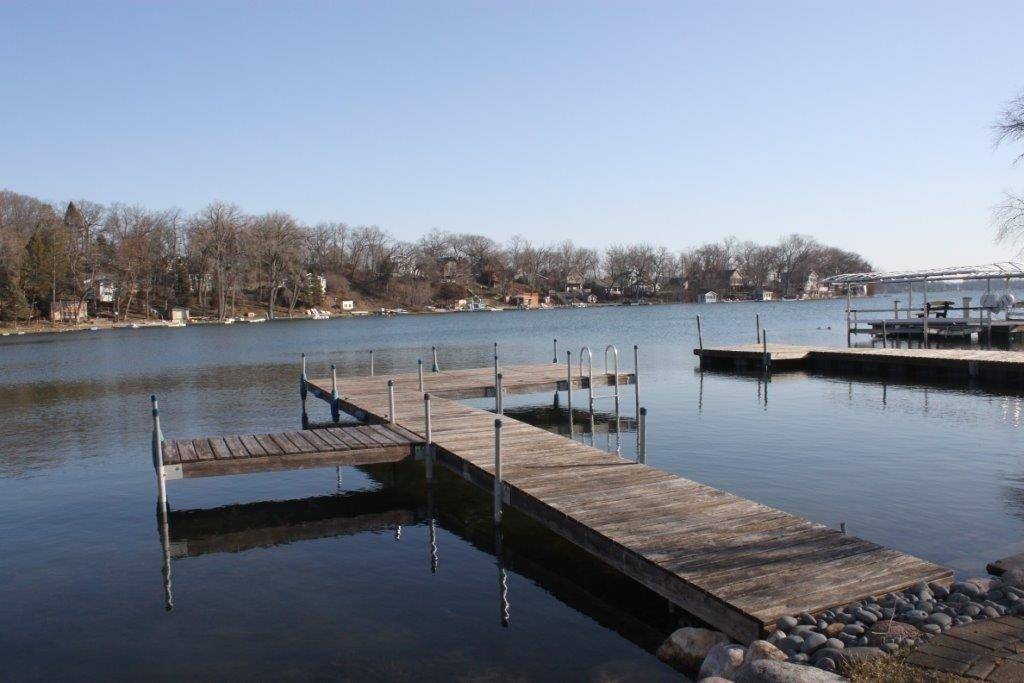 Twin Lakes, WI 53181,308 W Park Dr