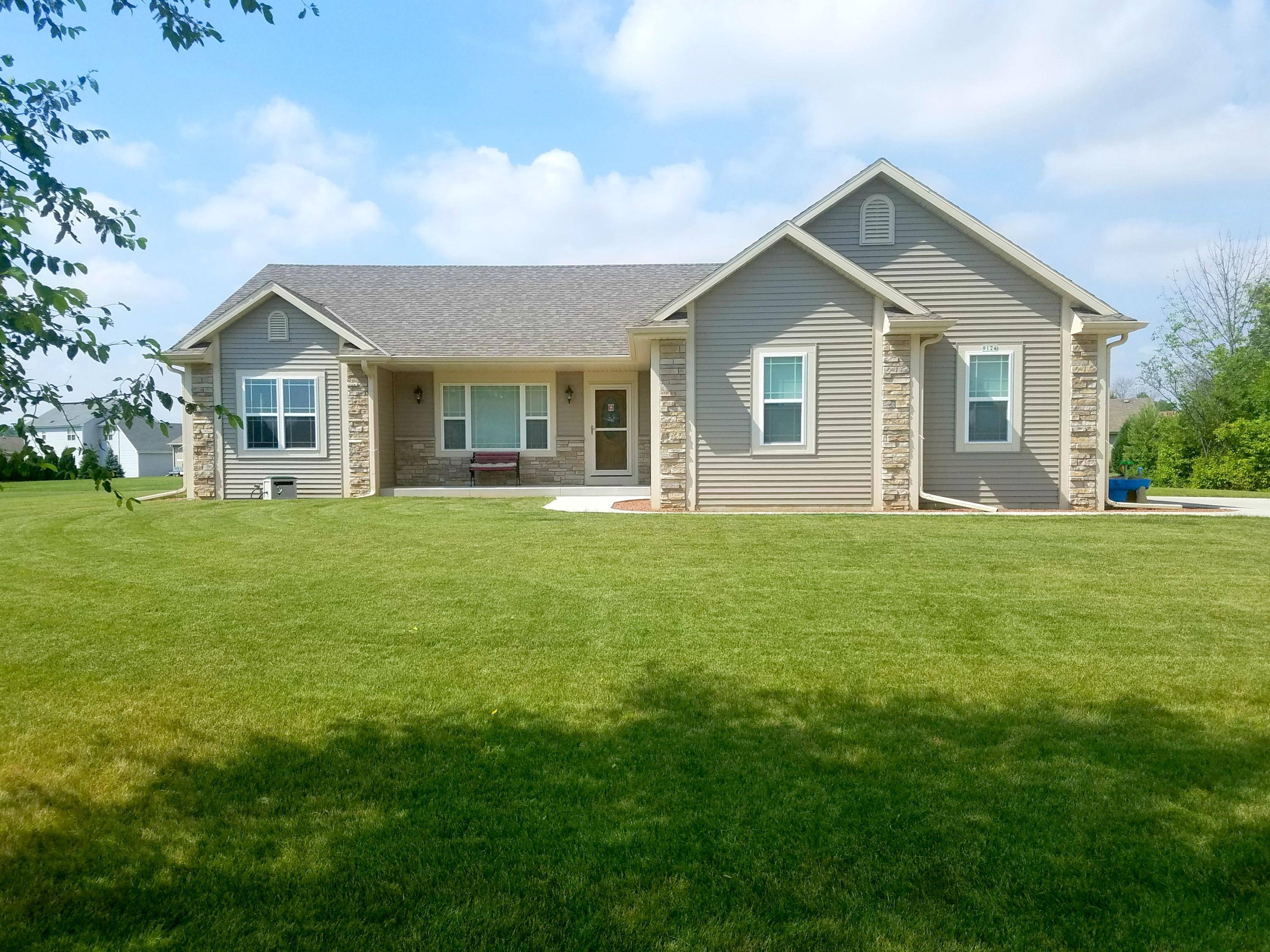 Brown Deer, WI 53223,9124 N Brandybrook Trl