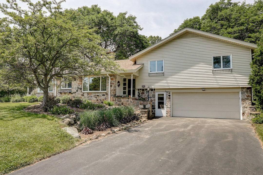 Brookfield, WI 53005,3305 Hidden Hills Dr