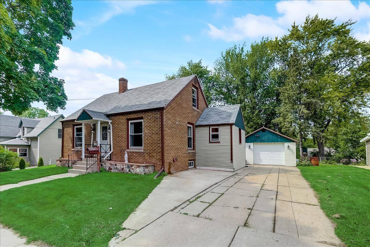 Jefferson, WI 53549,317 W Milwaukee St