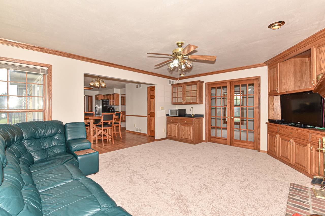 Mequon, WI 53092,8832 W Bennington Ct