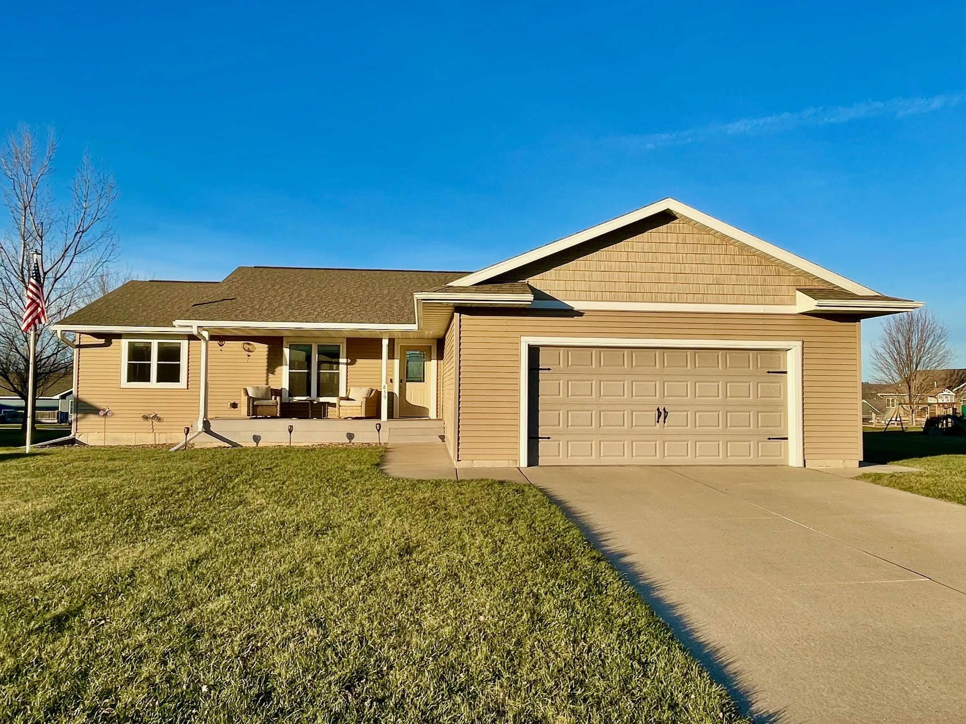 Bangor, WI 54614,859 Rolling Hills St