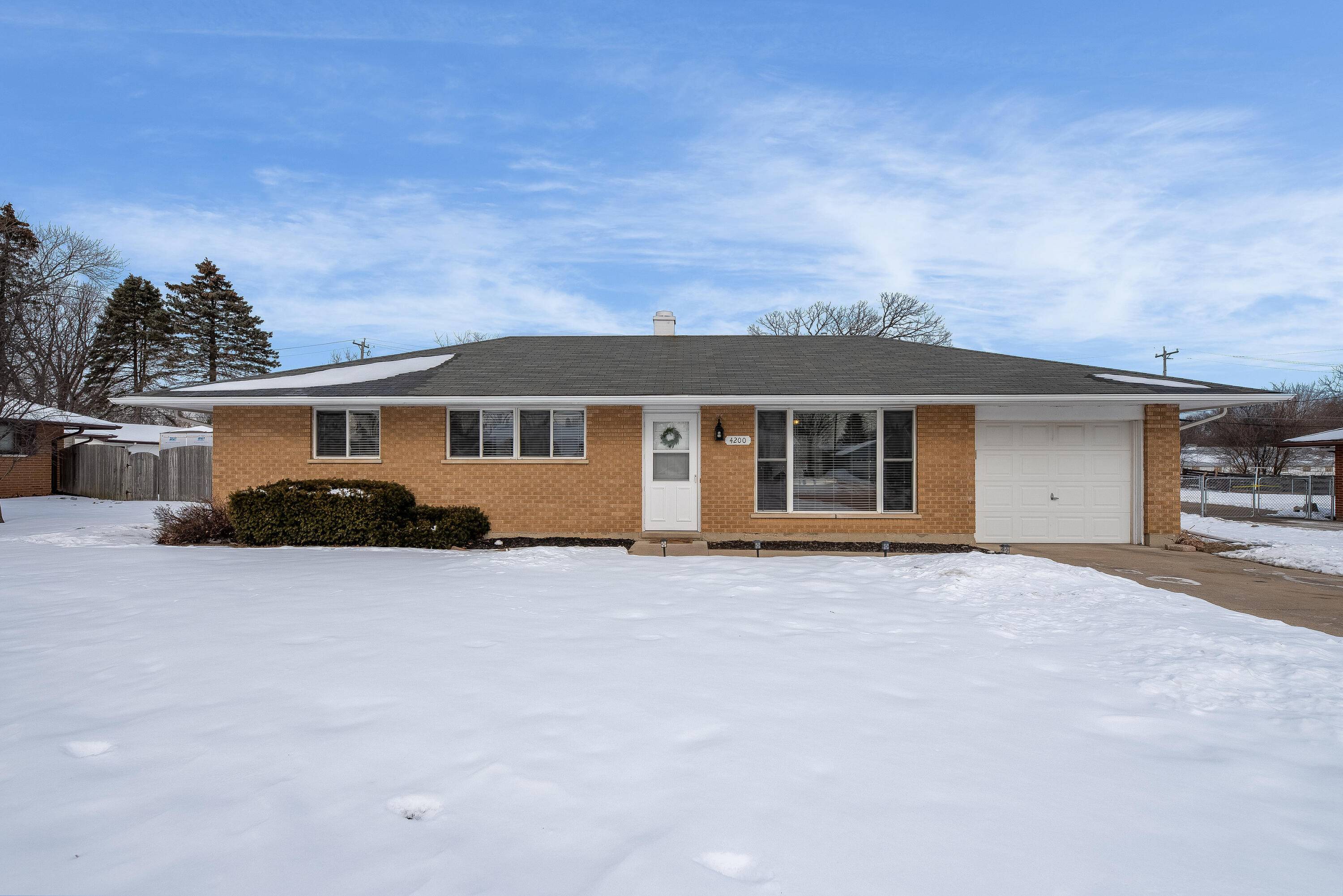 Pleasant Prairie, WI 53158,4200 122nd St