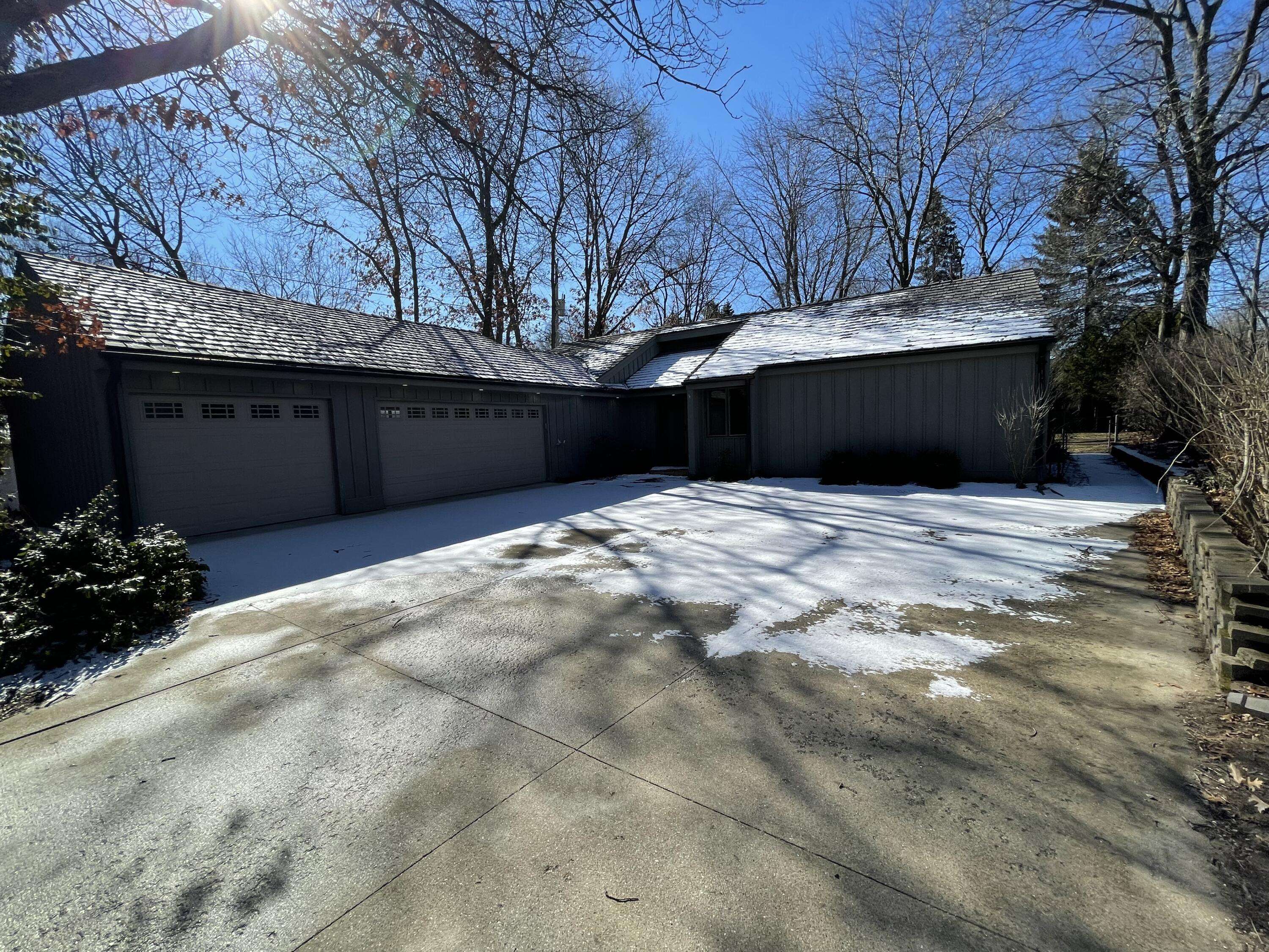 Pleasant Prairie, WI 53158,117 87th Pl