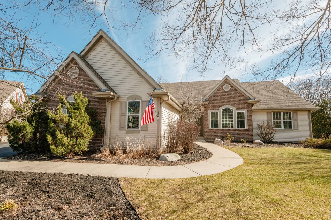 Hartland, WI 53029,150 Woodlands Ct