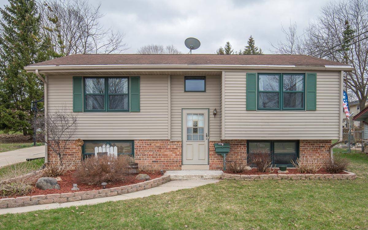 West Bend, WI 53095,1425 Walnut St