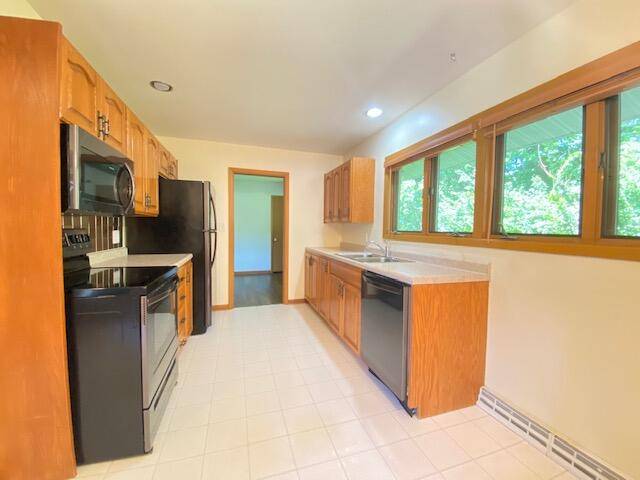 Shelby, WI 54601,3421 Greenbriar Ct