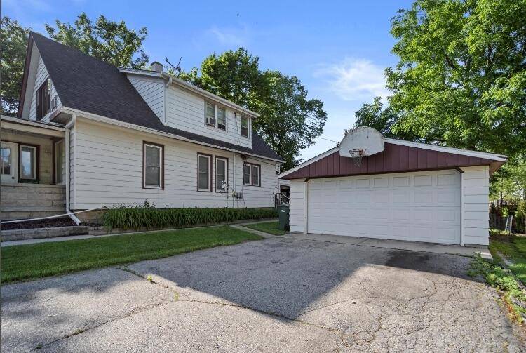 Menomonee Falls, WI 53051,N89W15958 Main St