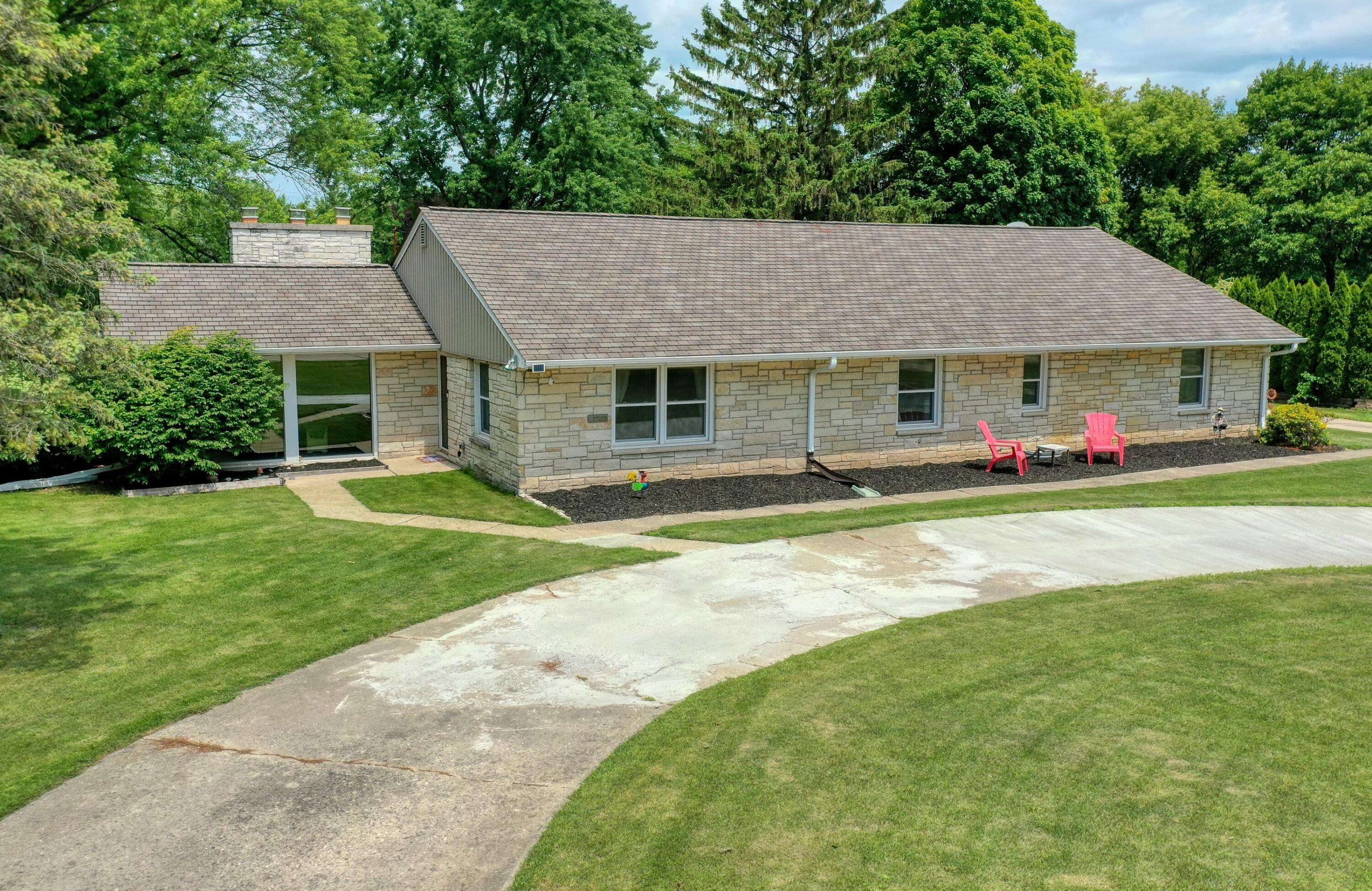 Brookfield, WI 53045,17430 Mierow Ln