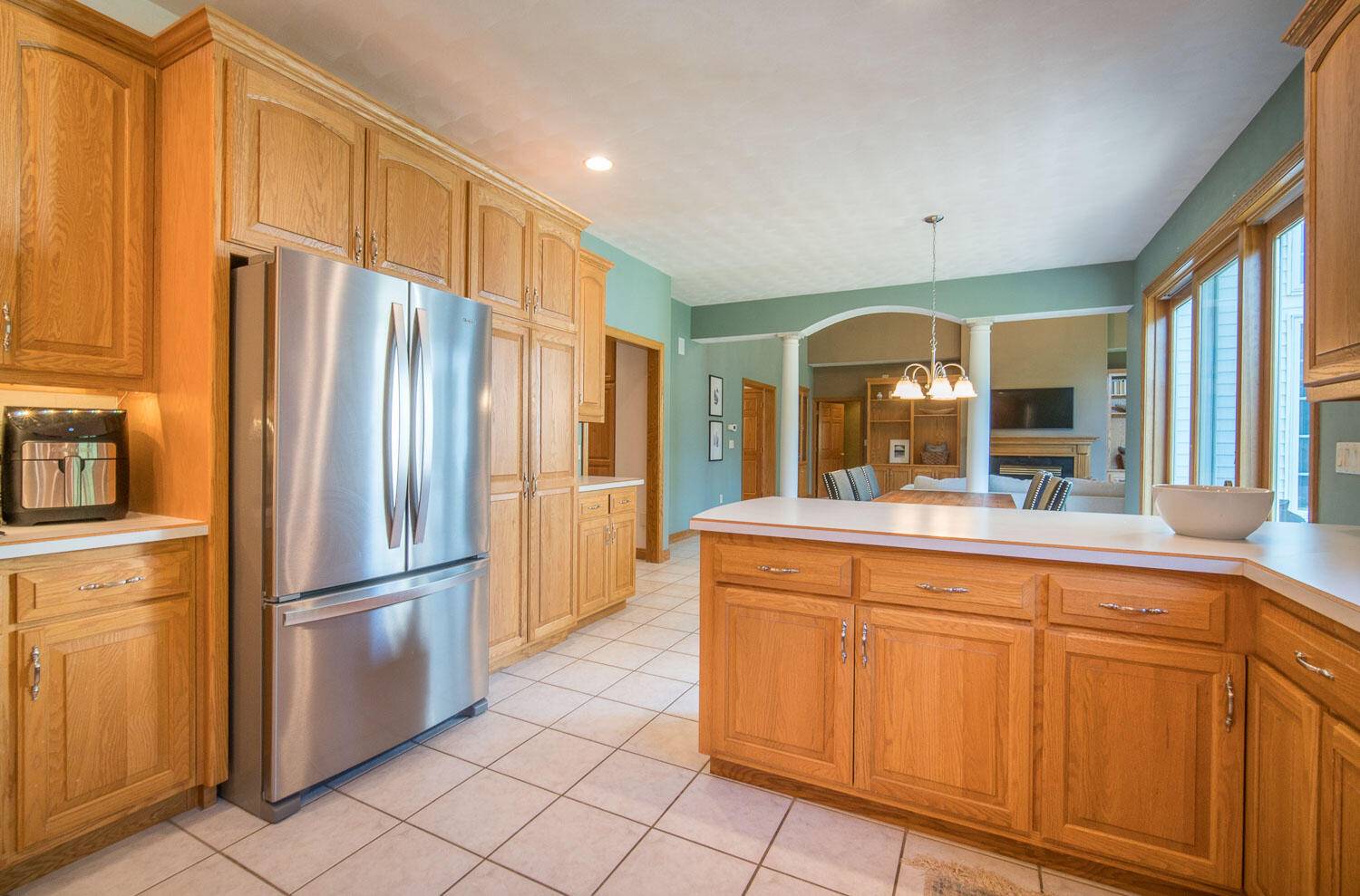 Appleton, WI 54913,430 E Wayfarer Ln