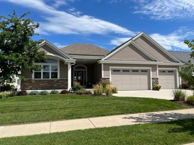 Oconomowoc, WI 53066,1451 Prairie Creek Blvd