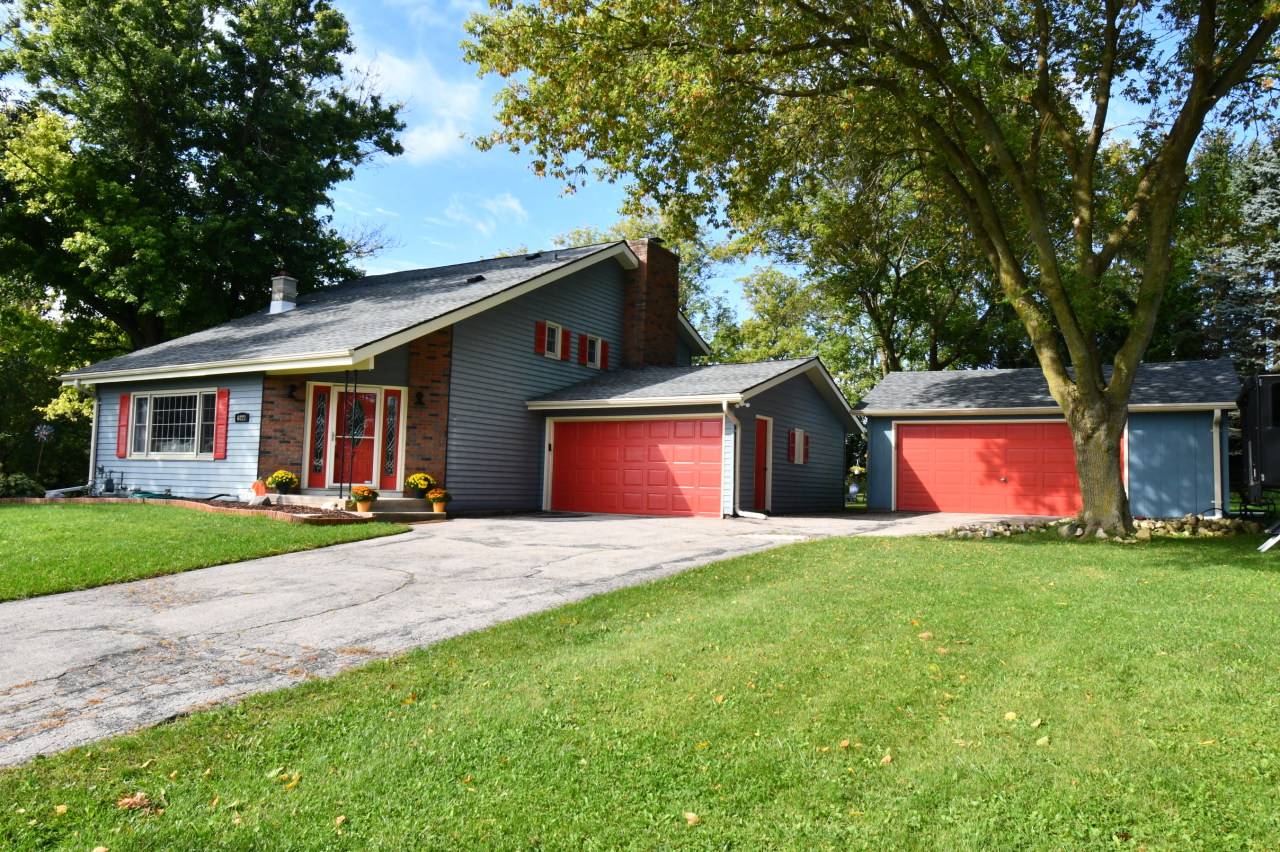 Fredonia, WI 53021,N6221 Clearview Dr