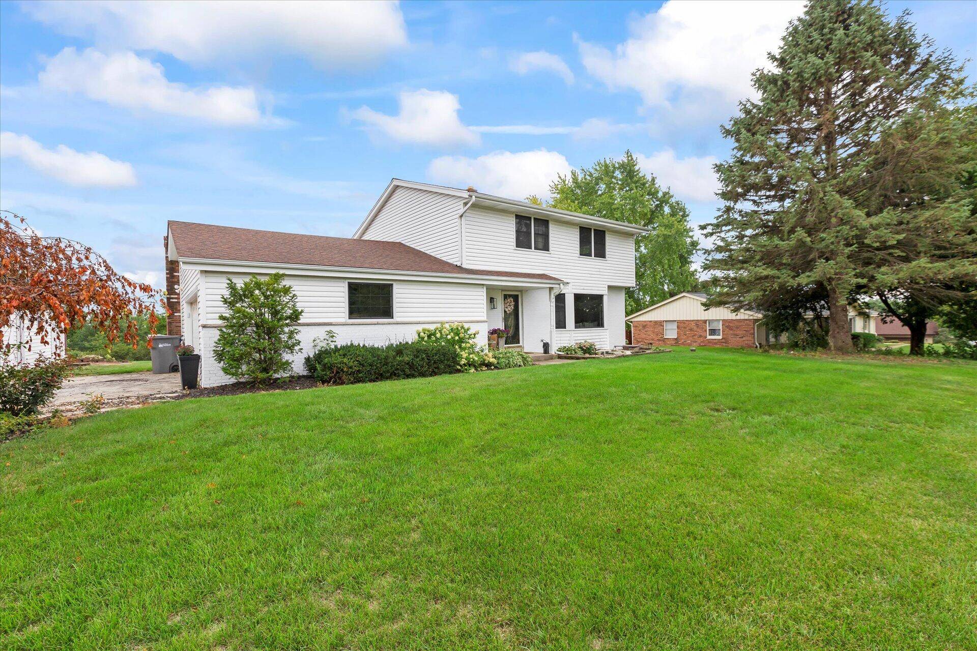 Muskego, WI 53150,S75W20131 Ridge Rd