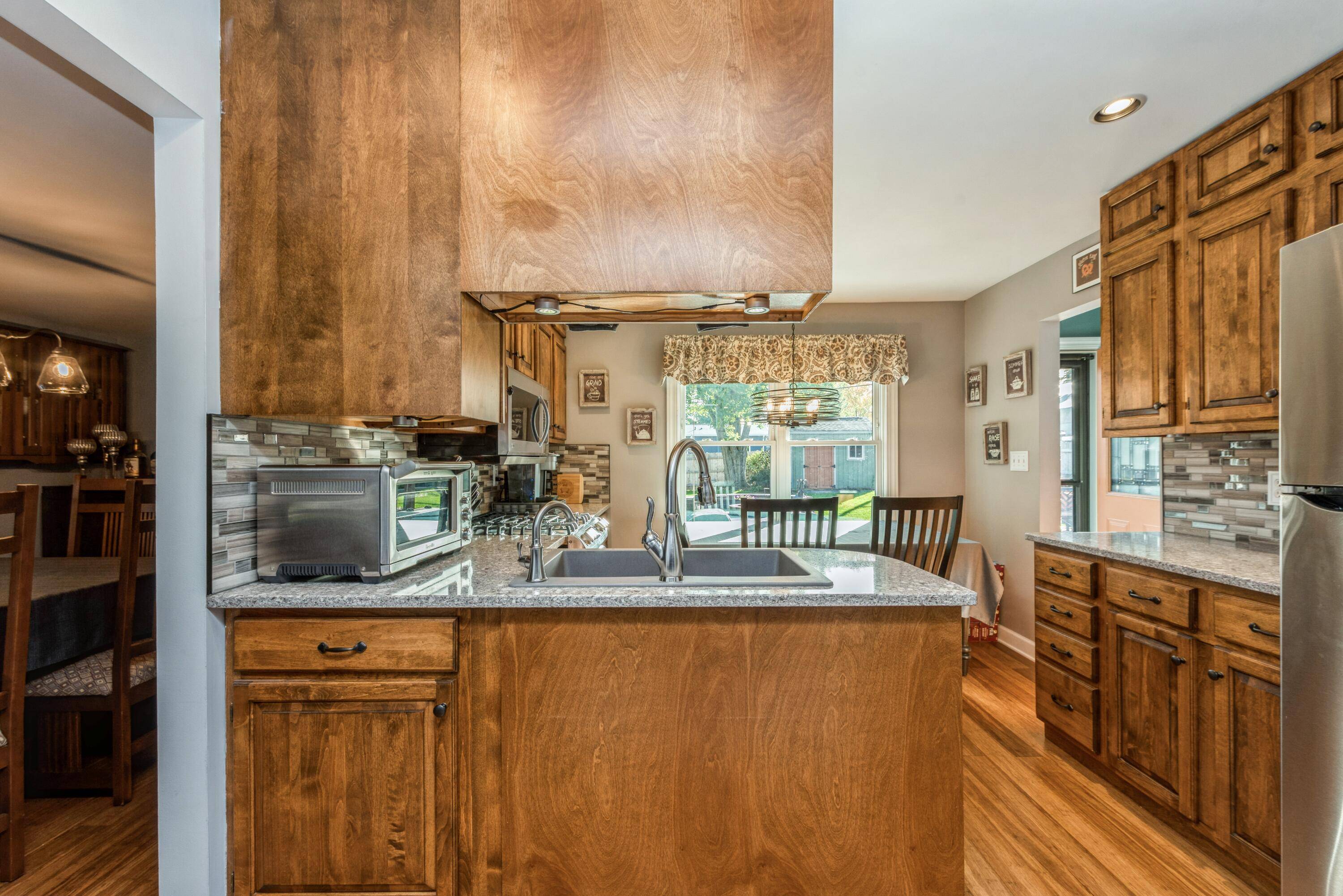 Twin Lakes, WI 53181,2904 Hickory Ln