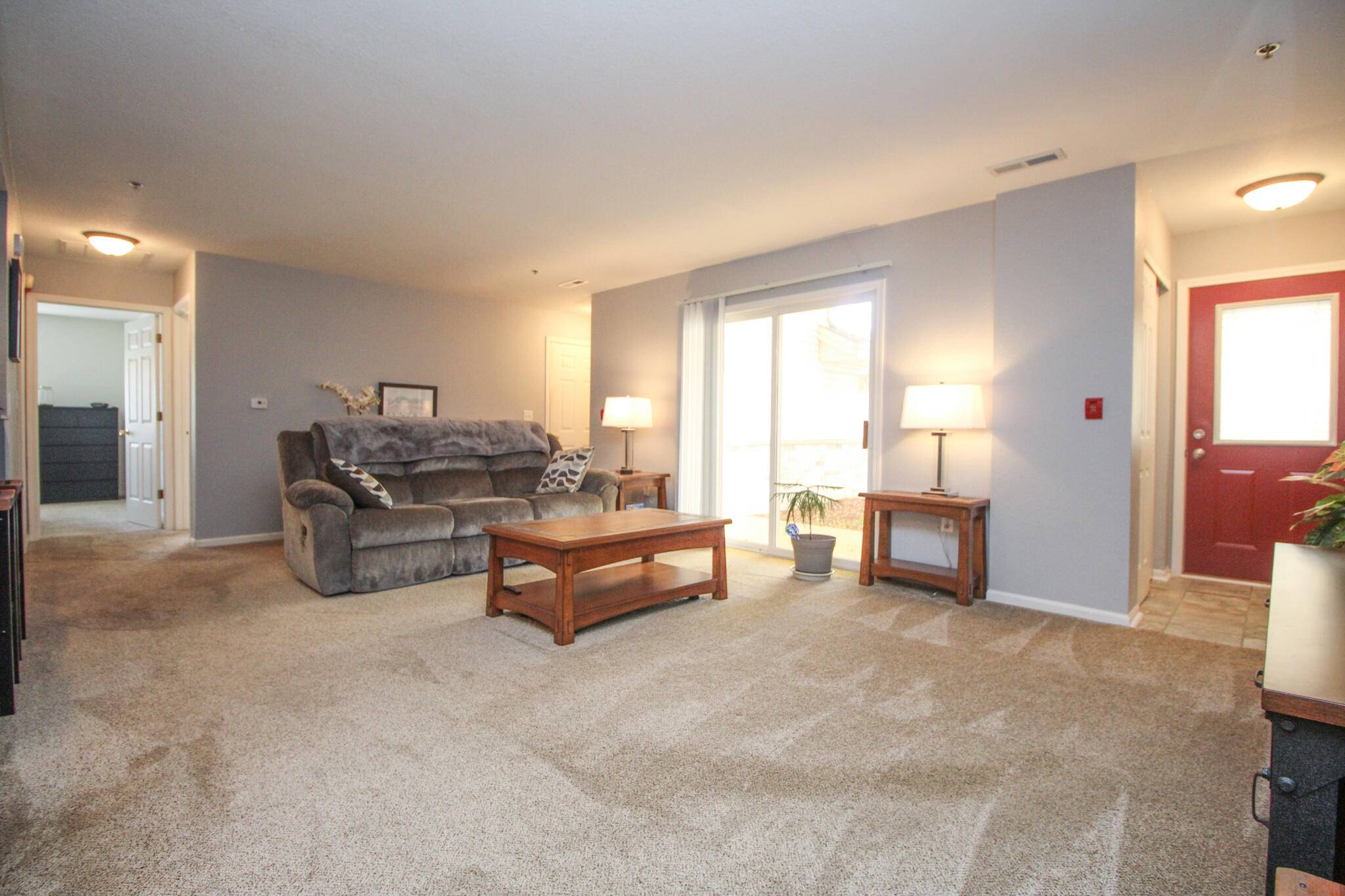 Pewaukee, WI 53072,600 Westfield Way Unit 4