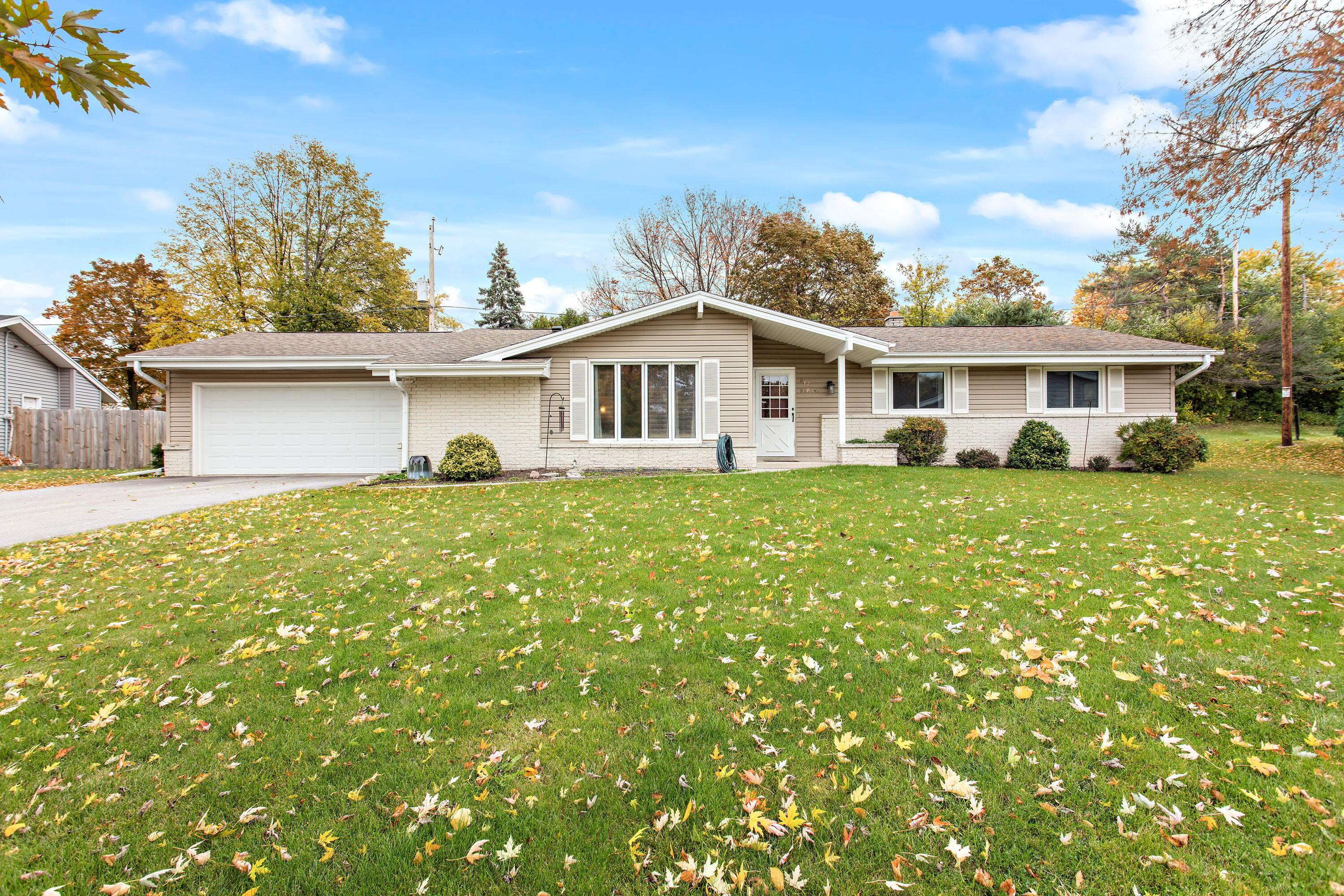 Menomonee Falls, WI 53051,N82W18043 Coventry Ct