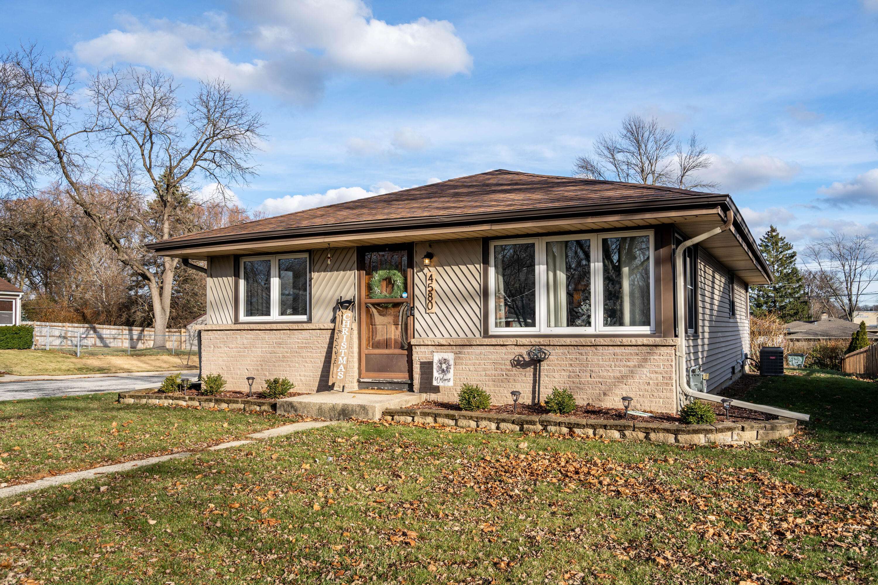 Wauwatosa, WI 53225,4580 N 101st St