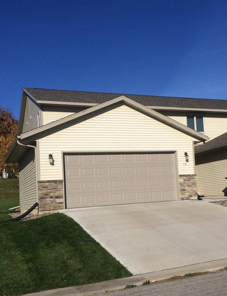 Onalaska, WI 54650,462 Coronado Cir