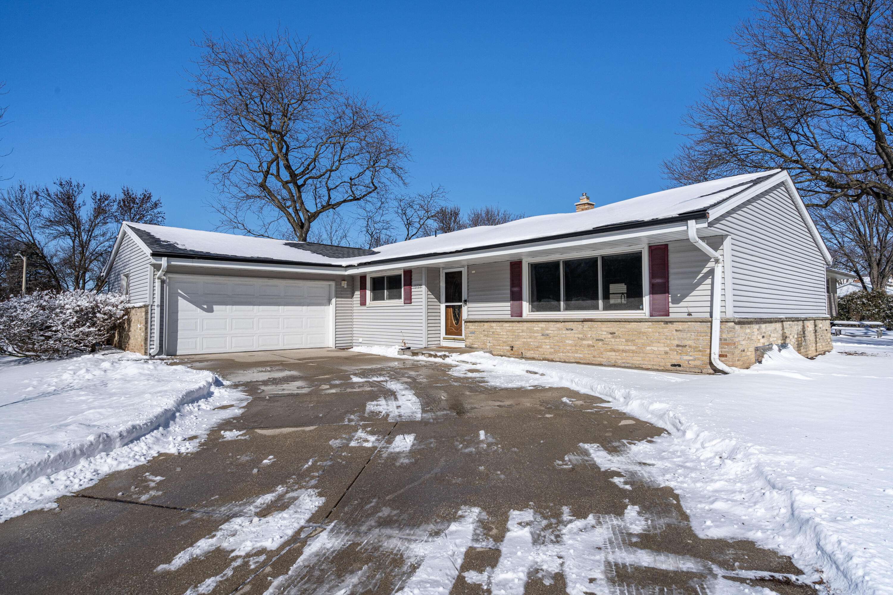 Wauwatosa, WI 53225,10720 W Courtland Ave