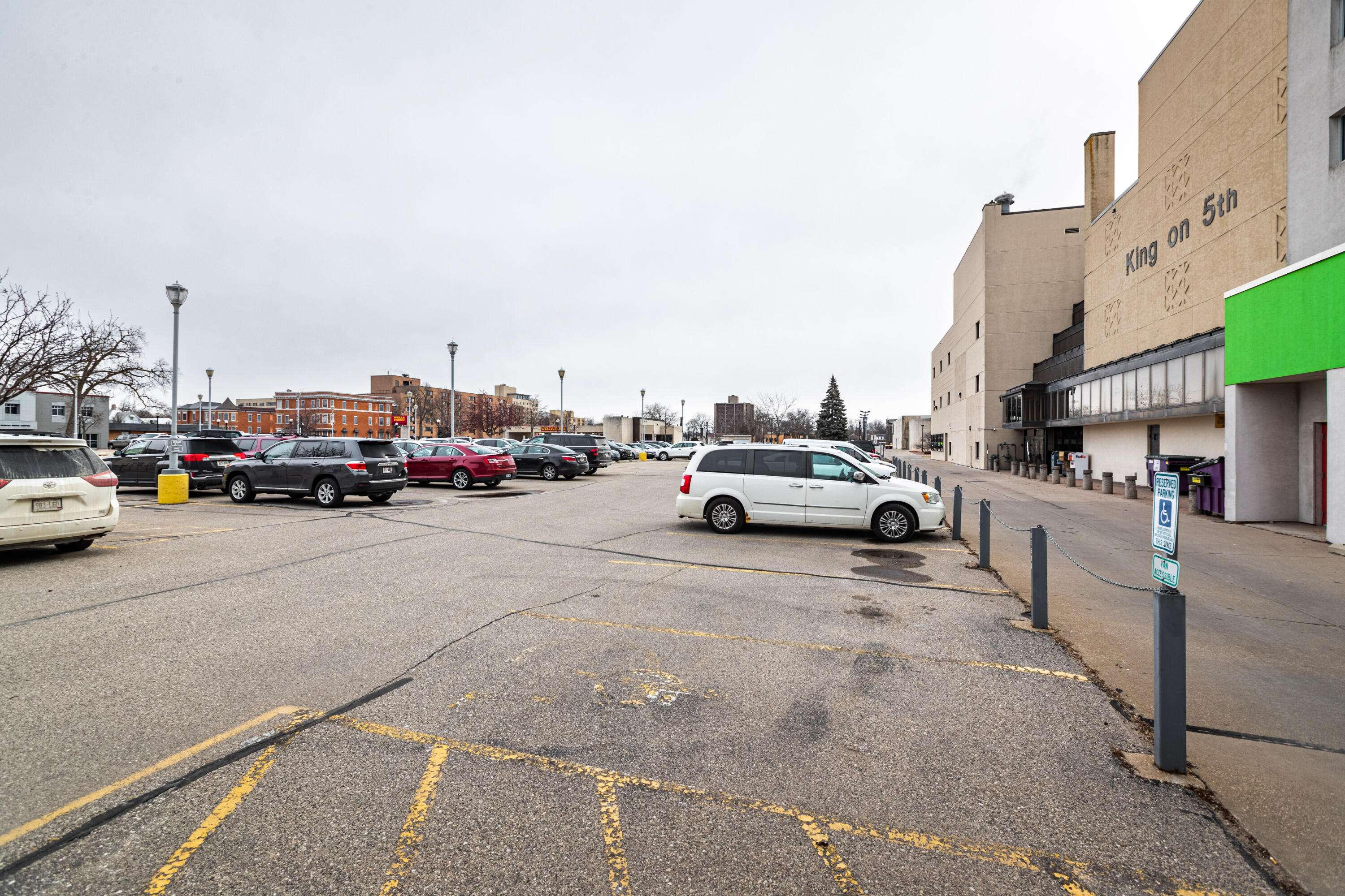 La Crosse, WI 54601,505 King St Unit #212