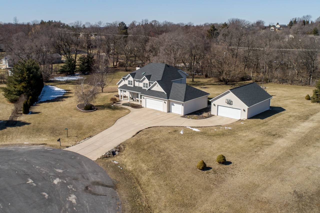 Mukwonago, WI 53149,S79W30450 Yale Ct