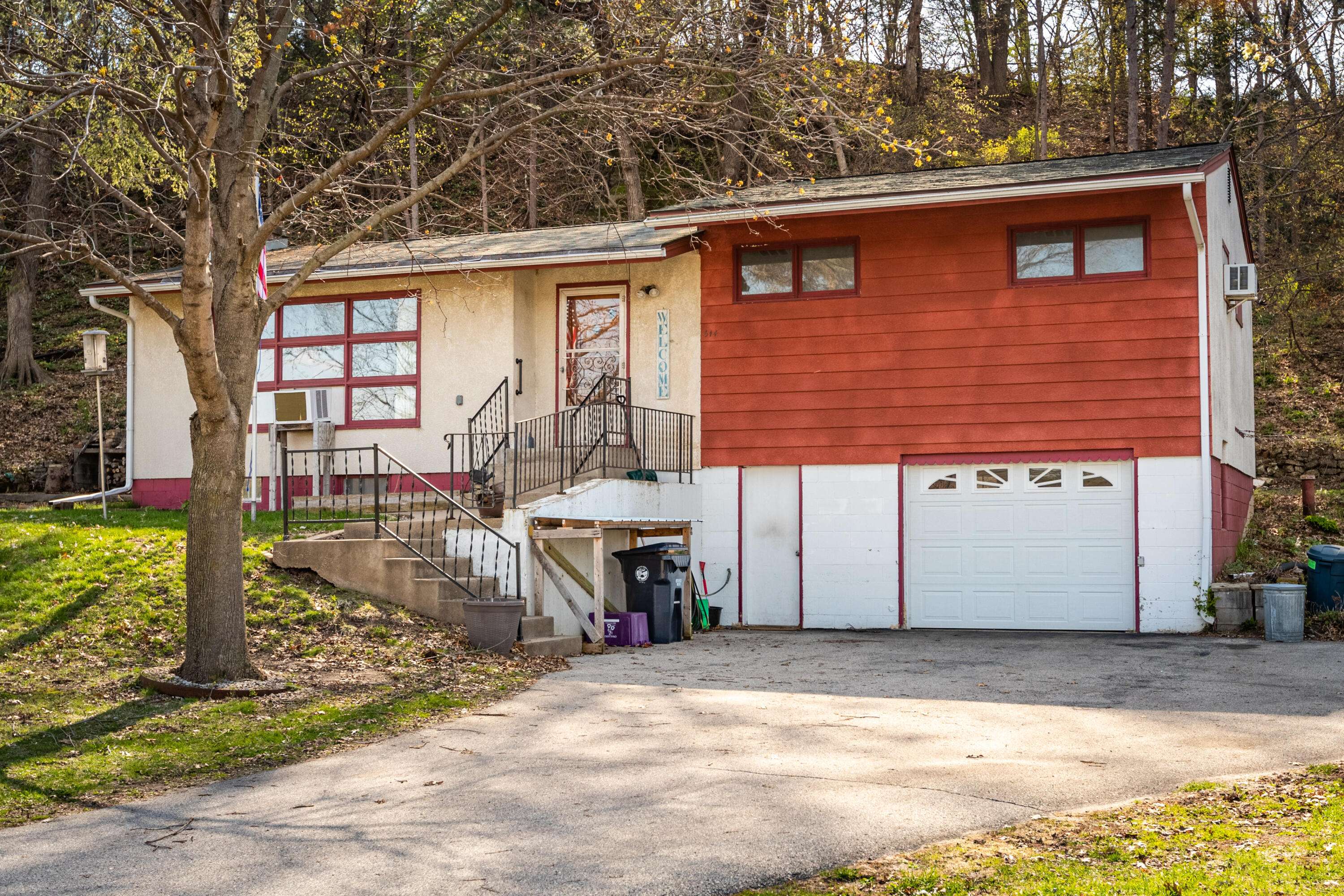 Onalaska, WI 54650,514 Oak Forest Dr