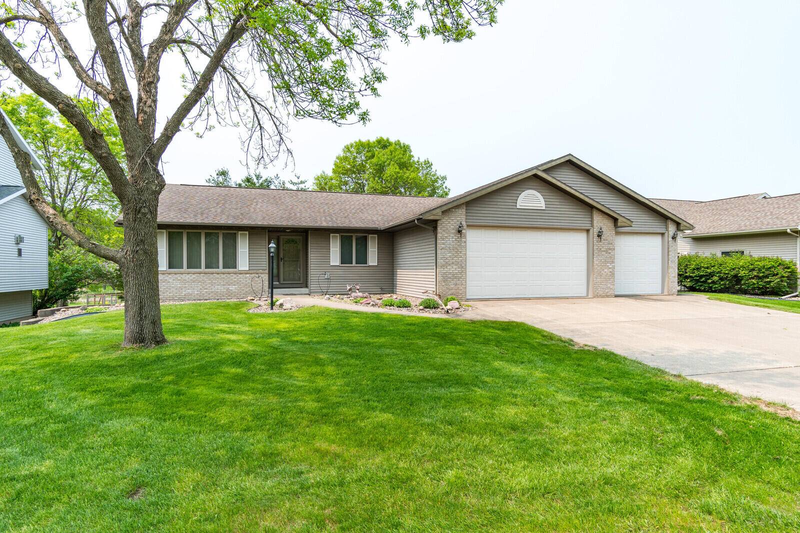 Onalaska, WI 54650,517 Eagle Ct
