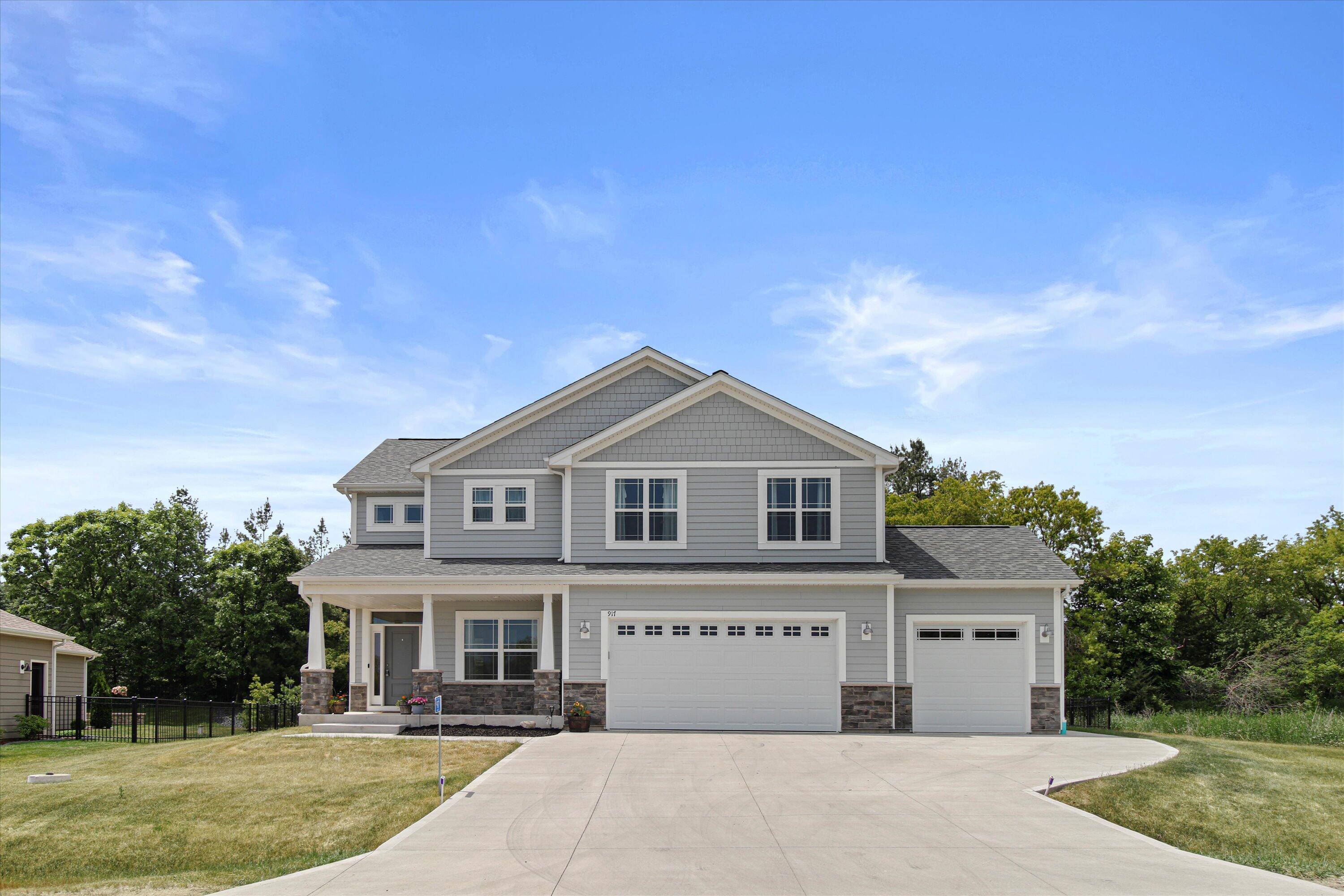 Twin Lakes, WI 53181,917 Fairway Dr