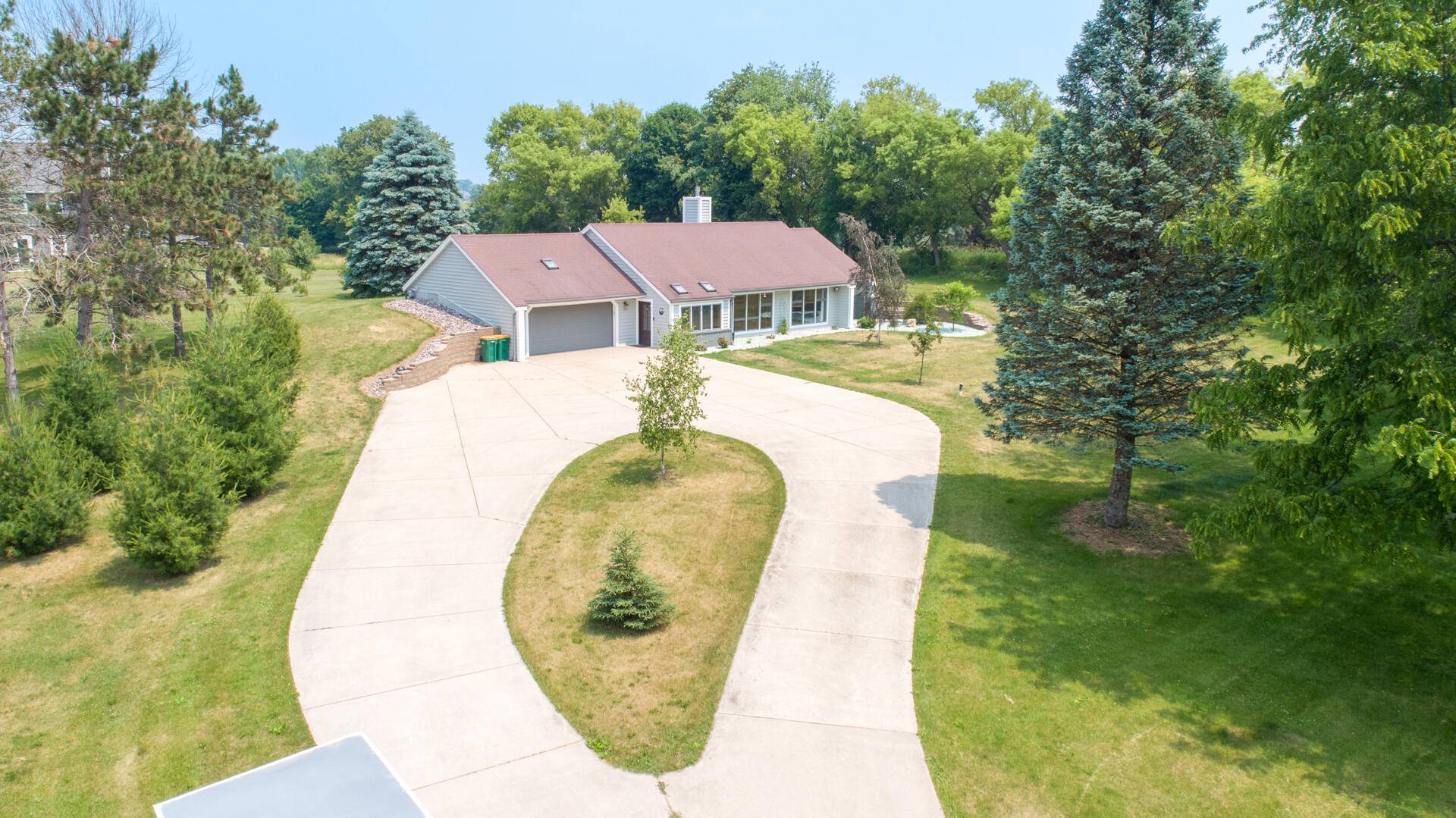 Erin, WI 53027,7400 Druid Lake Rd