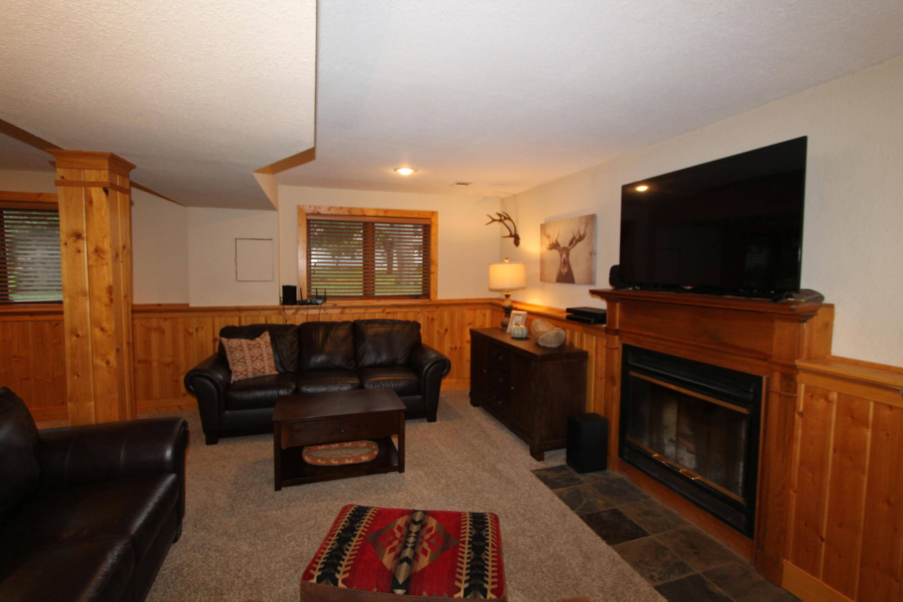 Twin Lakes, WI 53181,622 Bayhill Ave