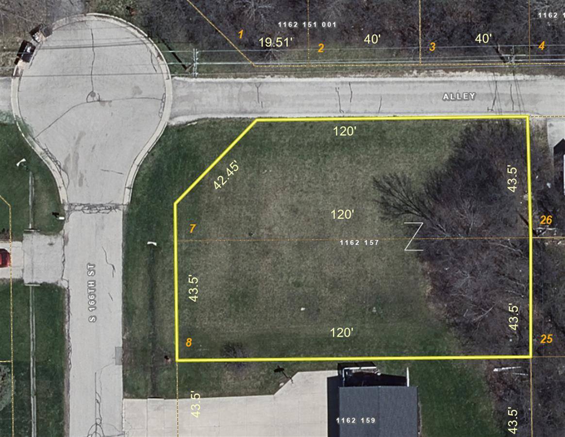 New Berlin, WI 53151,1414 S 166th St