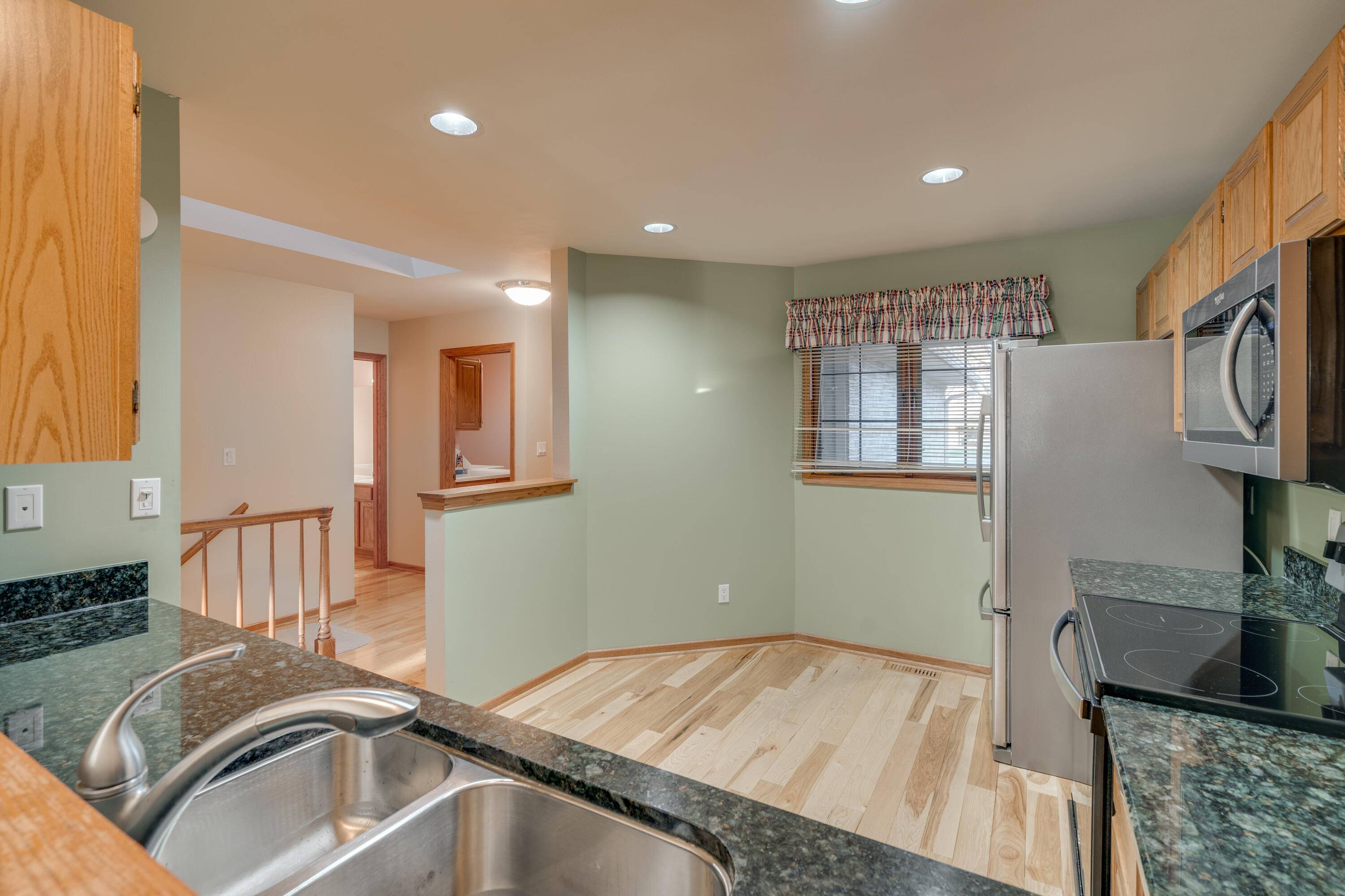 Pleasant Prairie, WI 53142,4025 Prairie Village Dr Unit 2