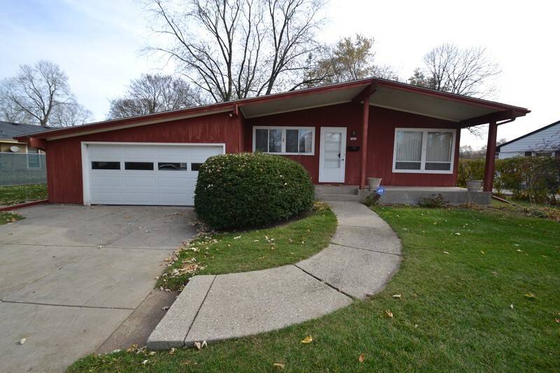 Glendale, WI 53209,5886 N Witte Ln