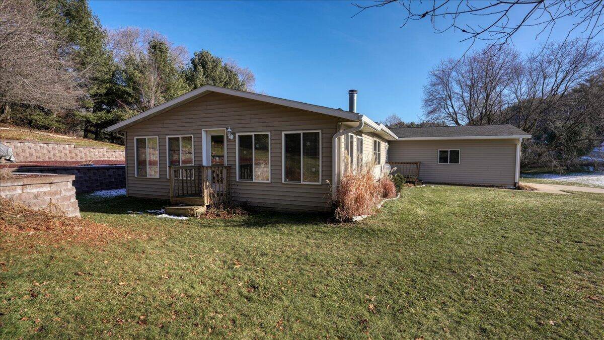 Lincoln, WI 54666,22060 County Highway EW -