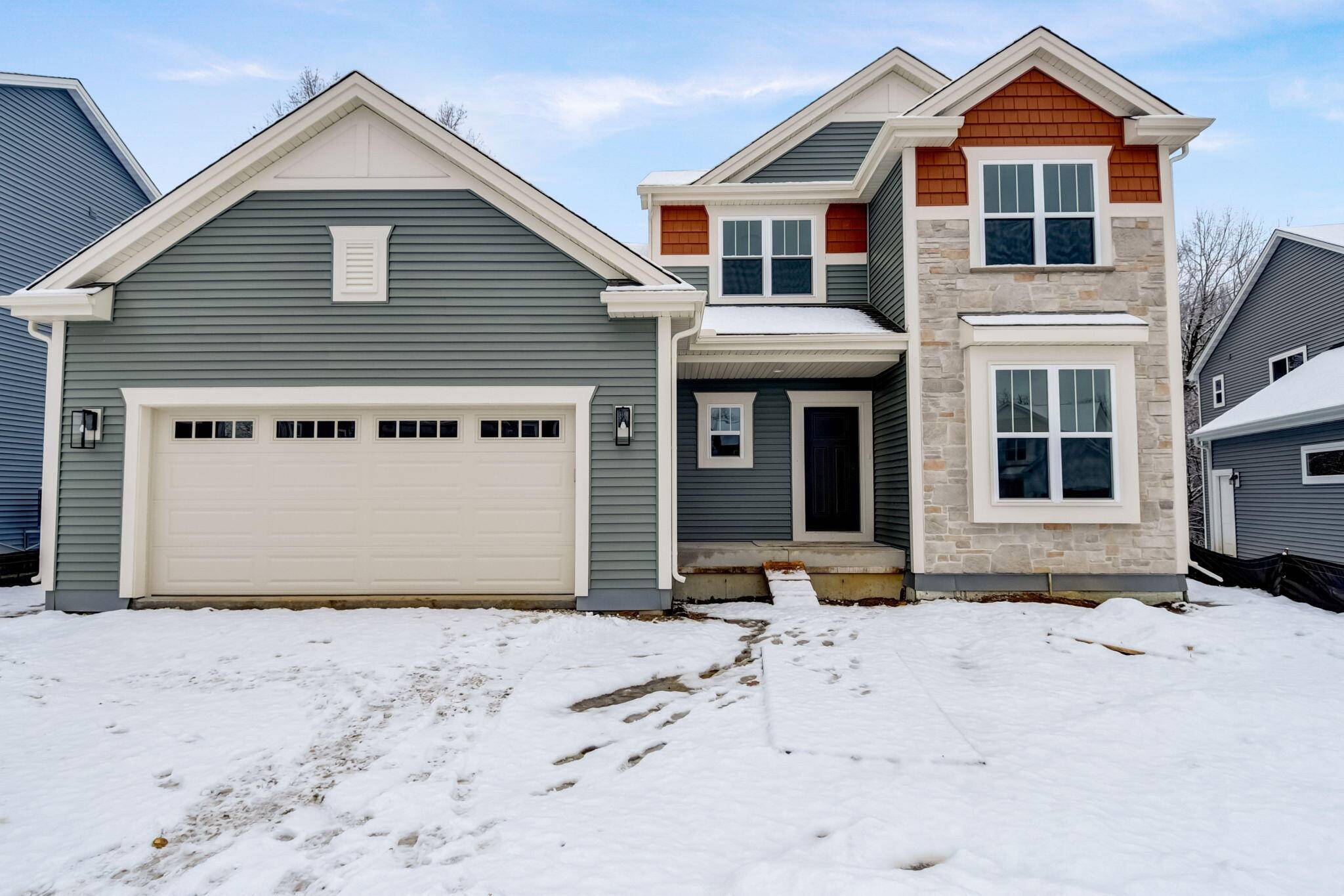 Hartland, WI 53029,313 Paradise Ct