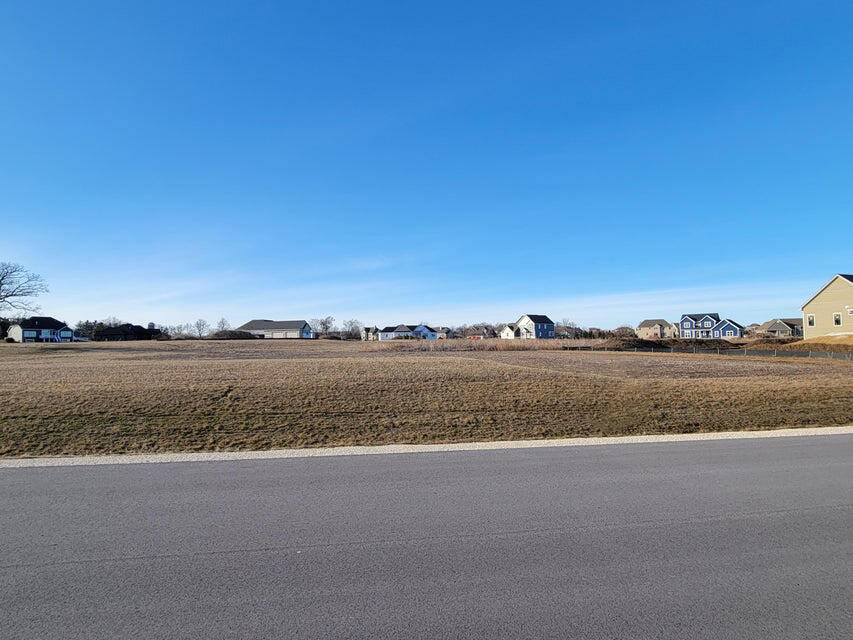 Lisbon, WI 53029,N82W27734 Marshall Dr Unit Lt155