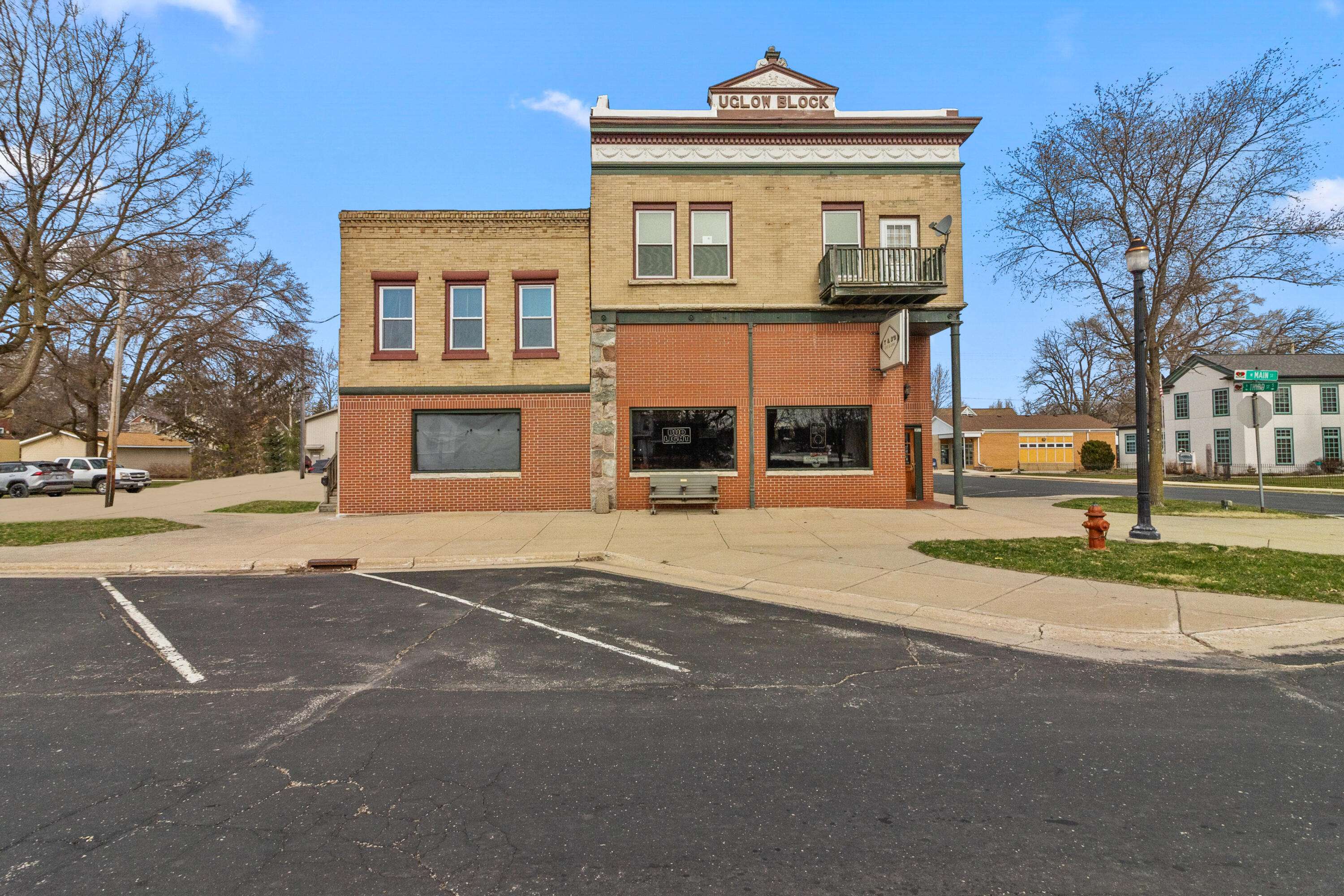 Palmyra, WI 53156,300 W Main St Unit 111