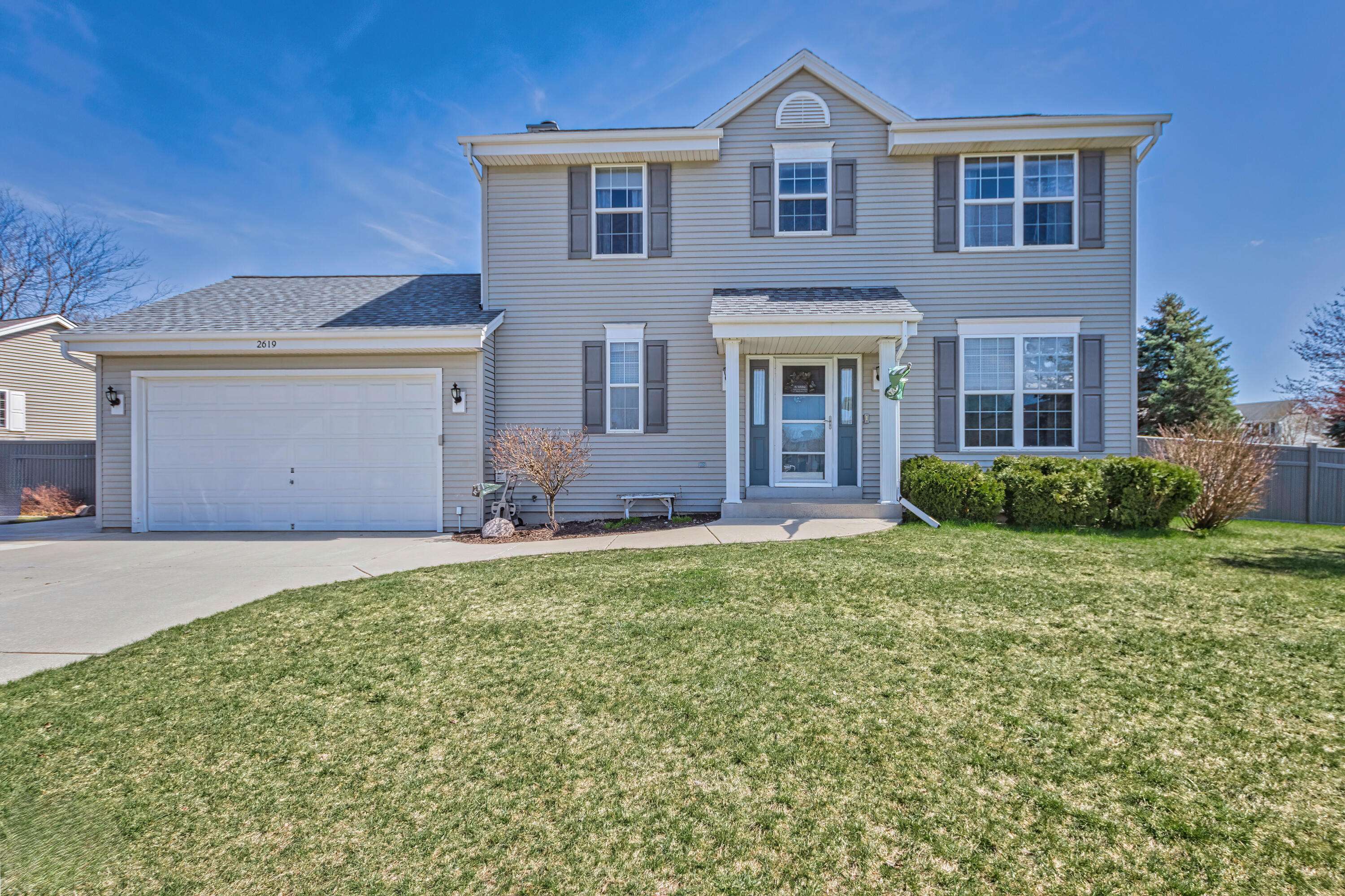 East Troy, WI 53120,2619 N Sterling Cir