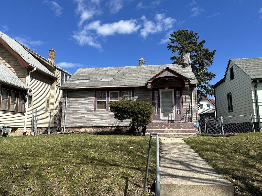 Milwaukee, WI 53209,4164 N 21st St