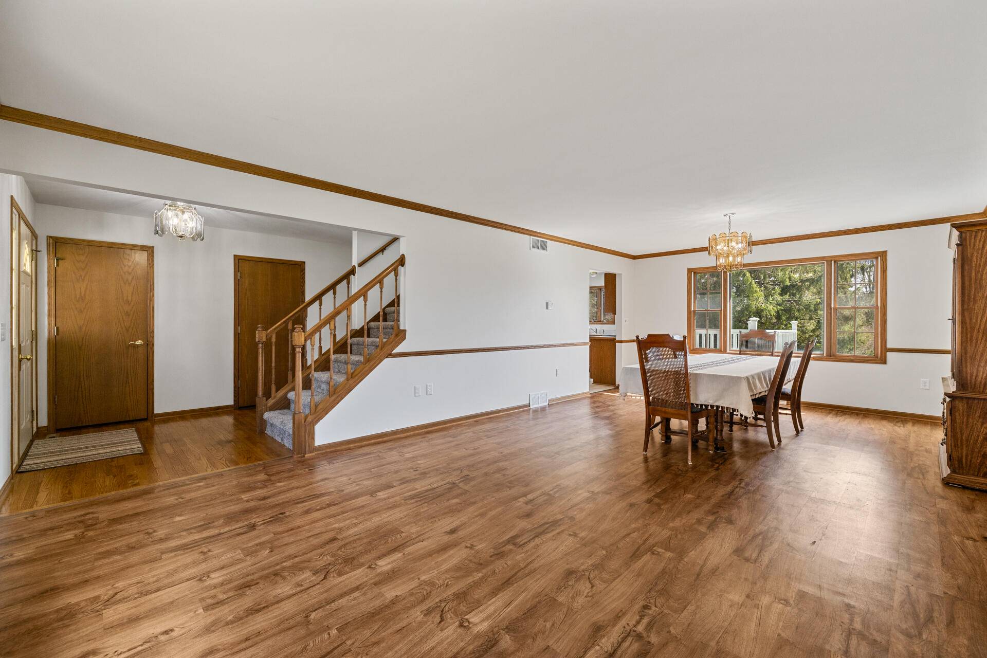 Slinger, WI 53086,629 Highview Dr