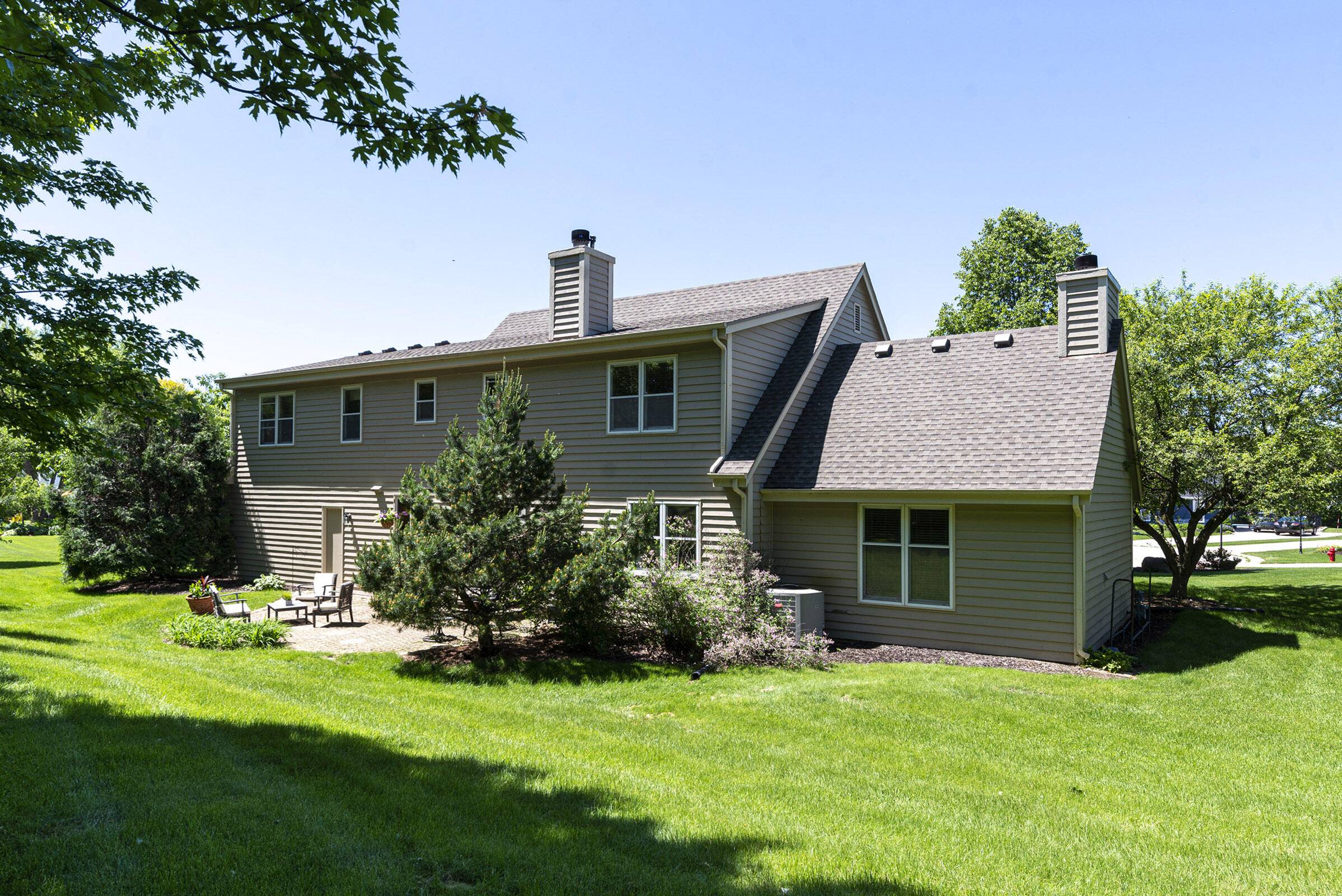 Brookfield, WI 53186,750 Calico Ct