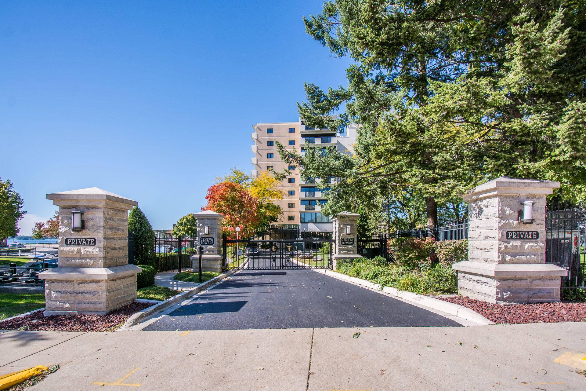 Lake Geneva, WI 53147,101 Broad St Unit 104