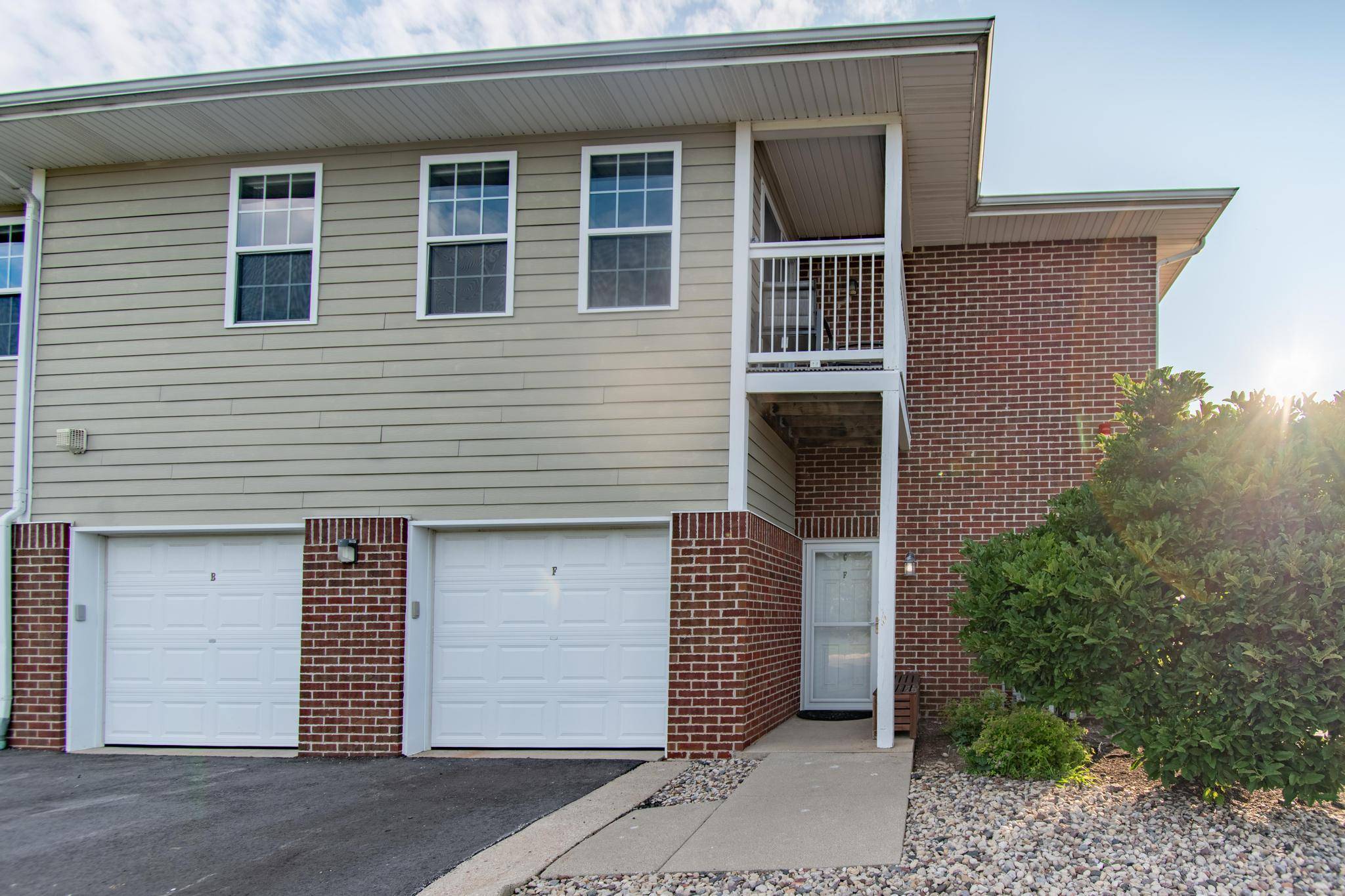 Pleasant Prairie, WI 53158,6672 102nd St Unit F